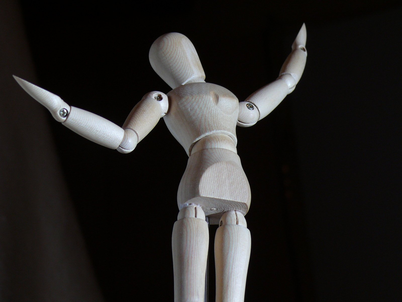 wooden-actor-1428868